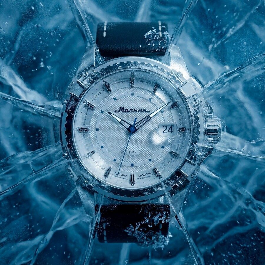 Российские механические часы Молния Экстрим 42 мм 230101