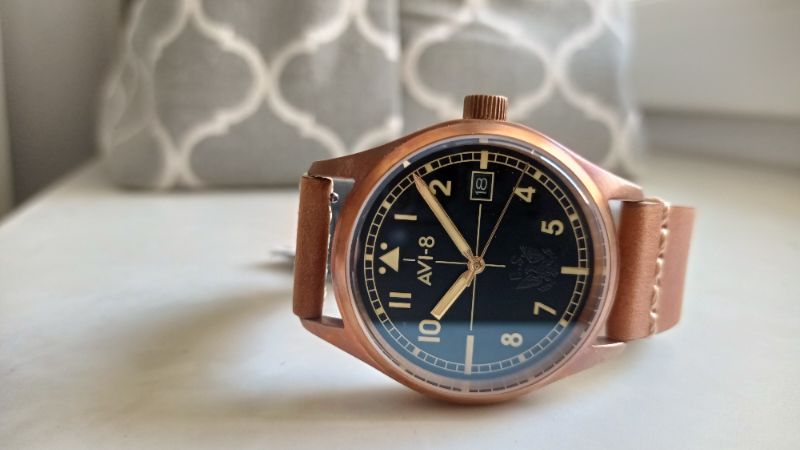 Бронзовые часы пилоты AVI-8 Eagle Squadron Bronze Automatic