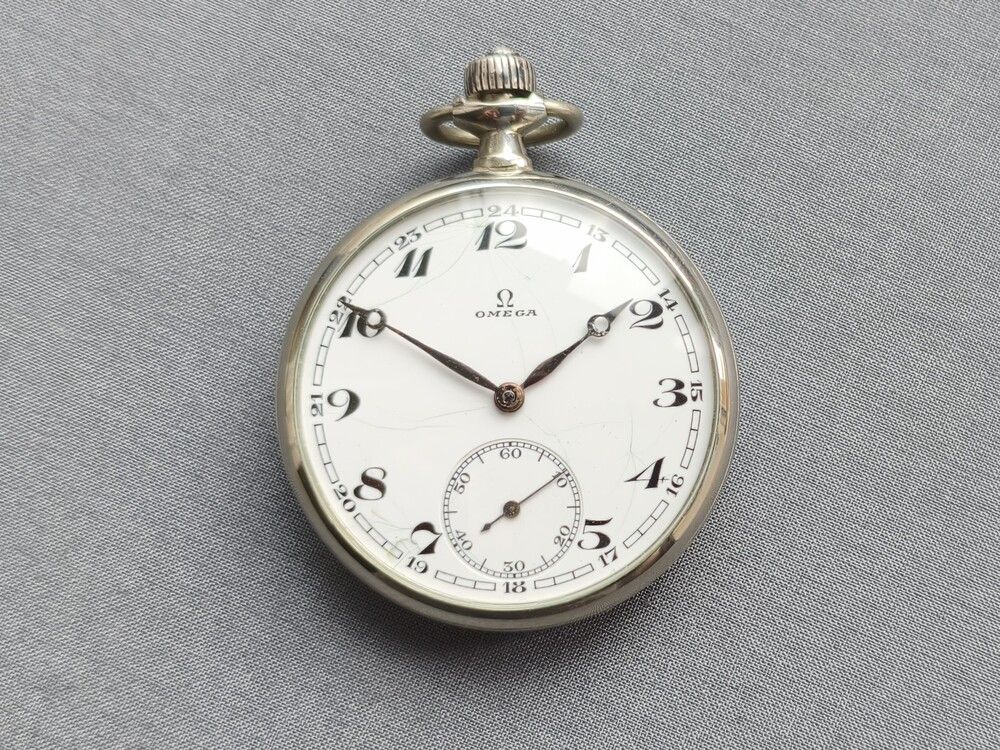 Антикварные карманные часы Omega Butcher
