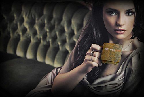 Шедевры часовой рекламы: Welder Watch Lady