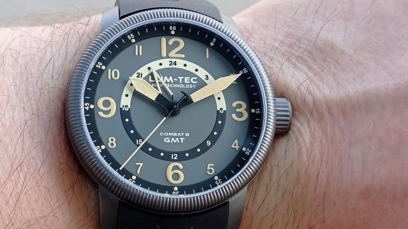 GMT часы  Lum-tec B45
