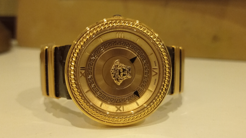Versace watches Gold